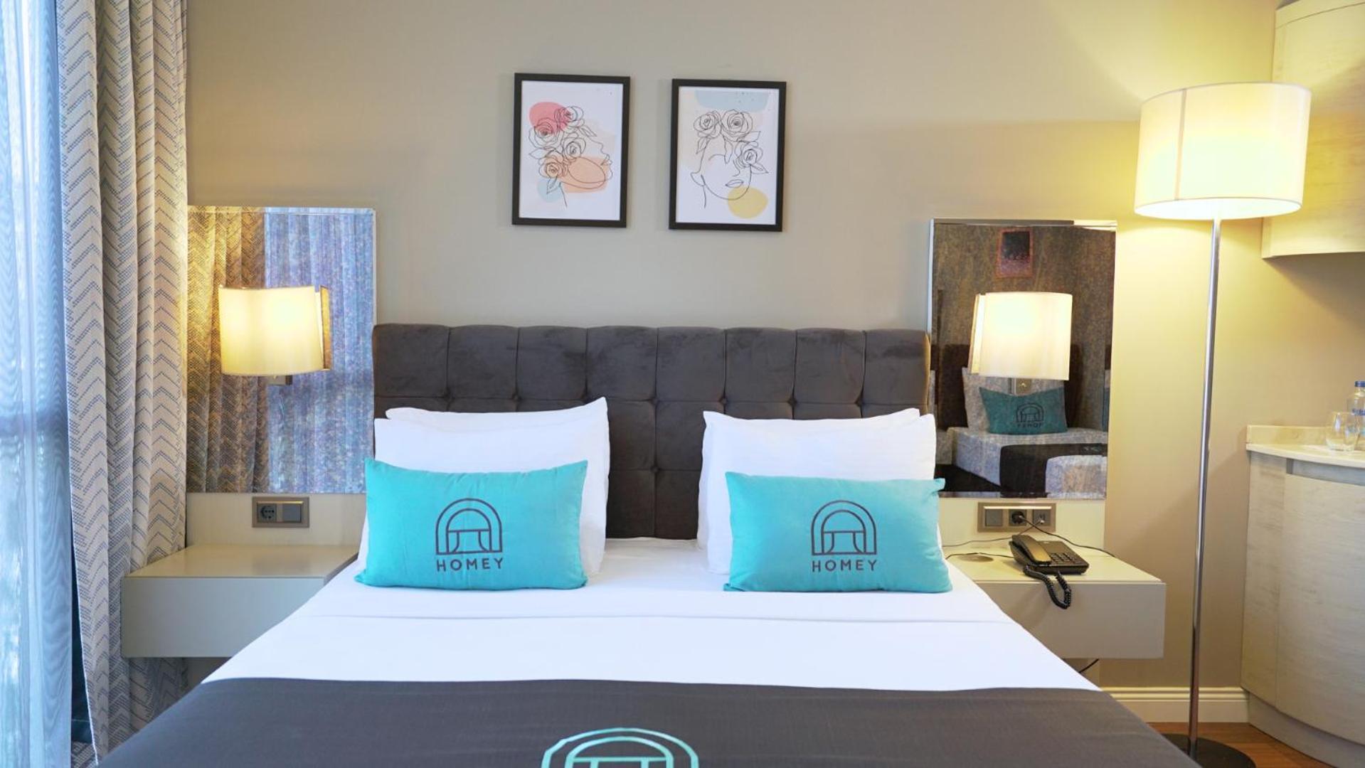Arnavutkoy Homey Airport Hotel מראה חיצוני תמונה