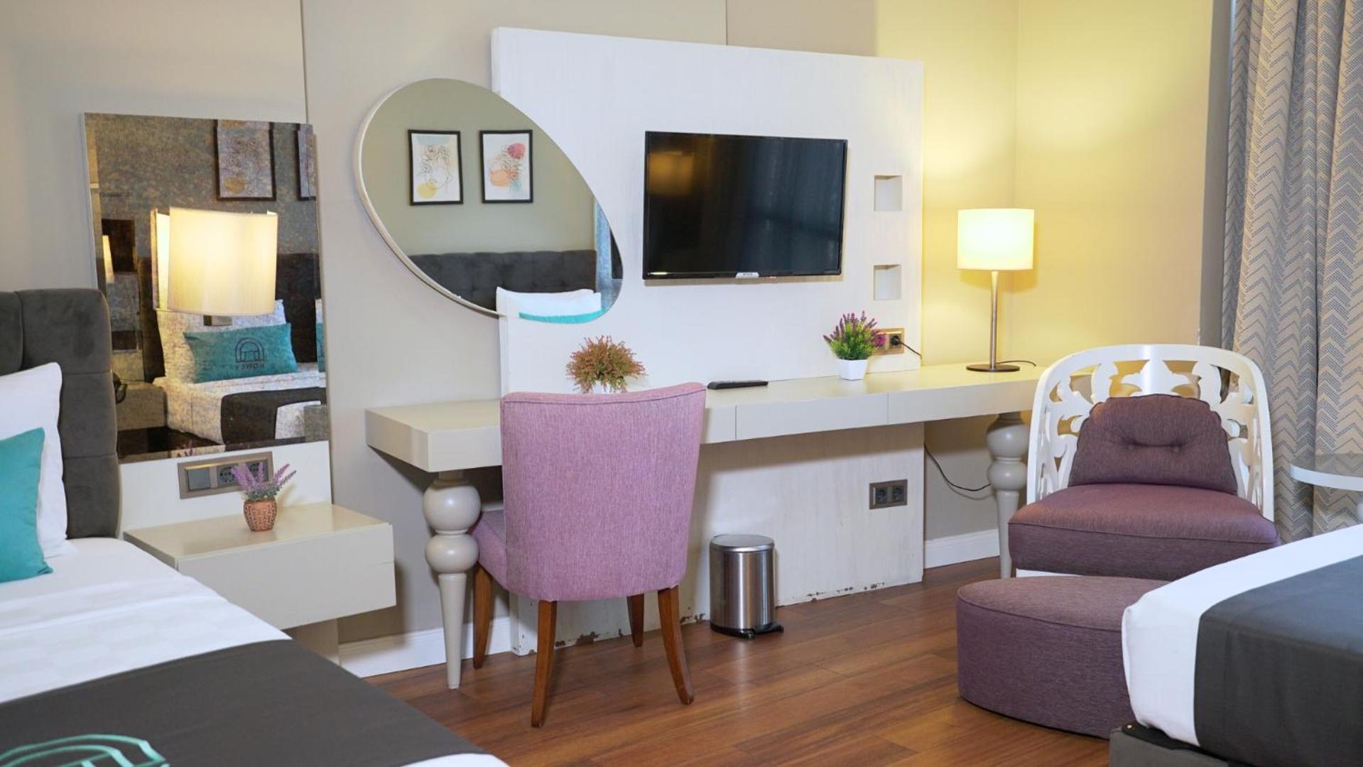 Arnavutkoy Homey Airport Hotel מראה חיצוני תמונה