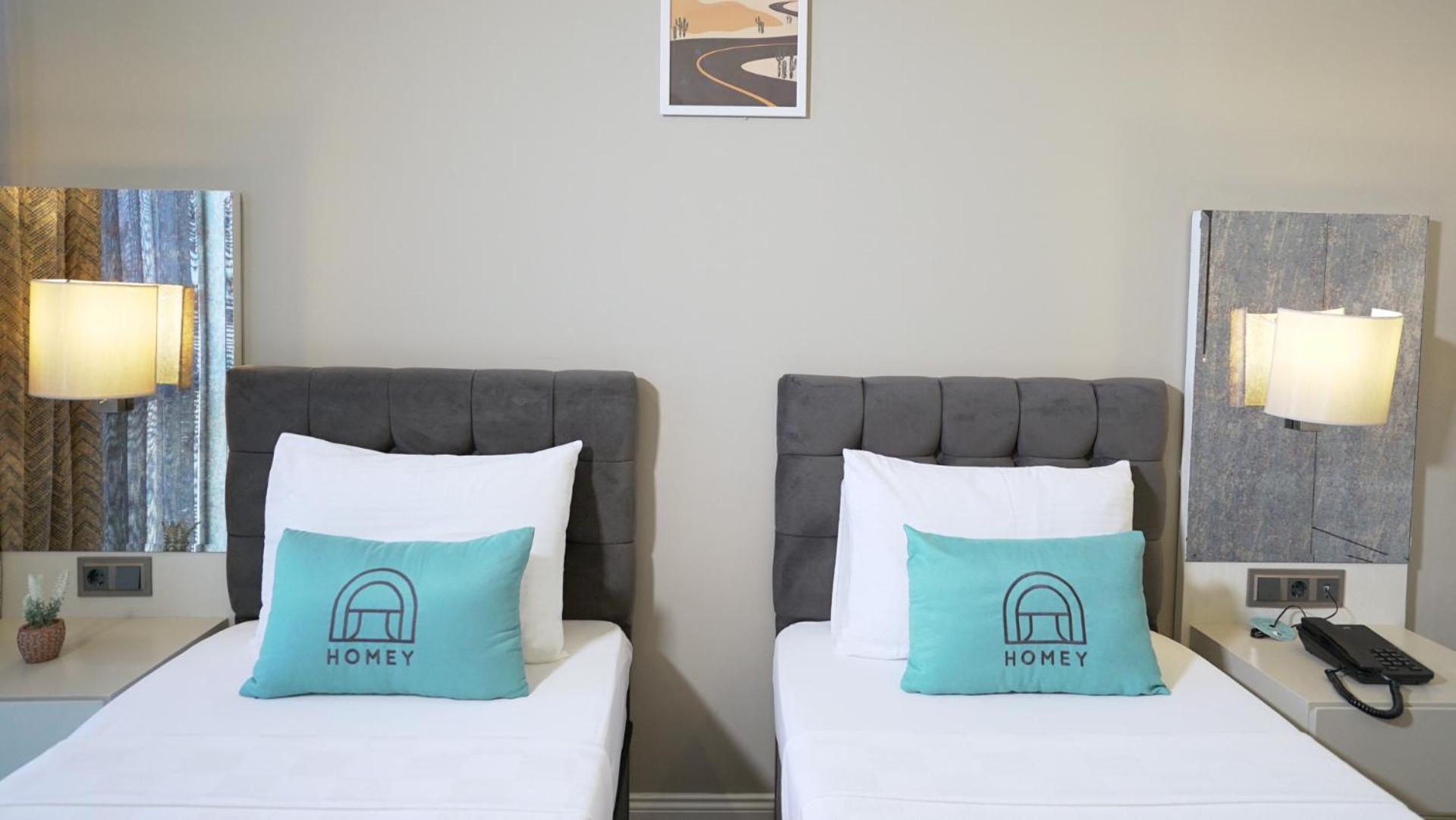 Arnavutkoy Homey Airport Hotel מראה חיצוני תמונה
